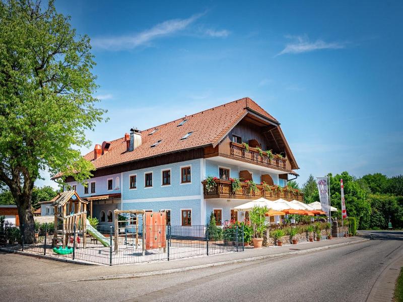 Landgasthof Spitzerwirt image