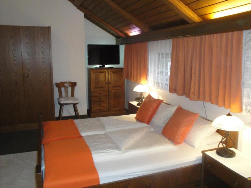 Hotel Pension Schwaiger image