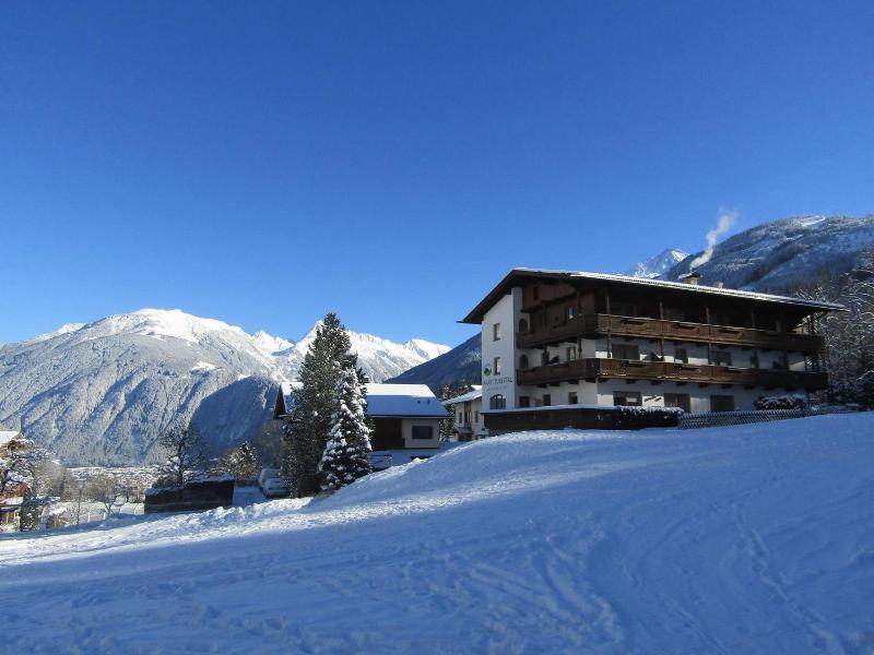 Apart Tuxertal image