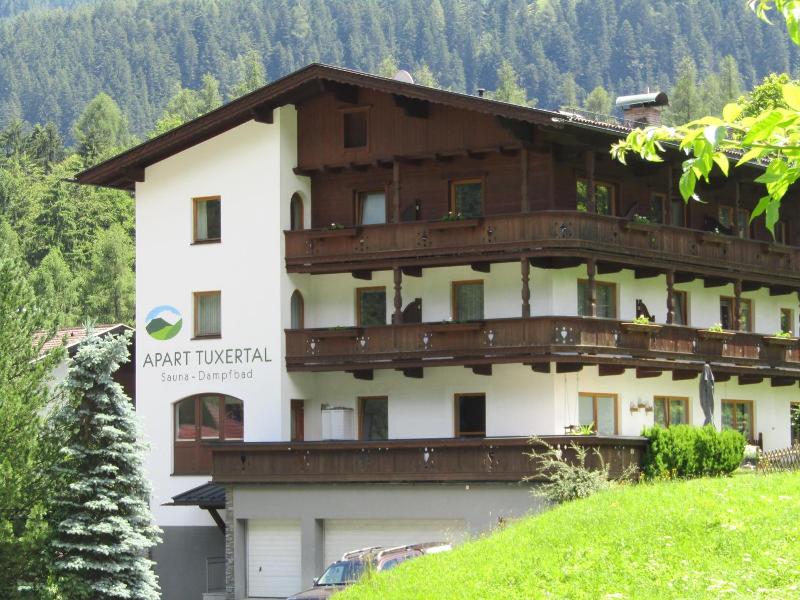 Apart Tuxertal image