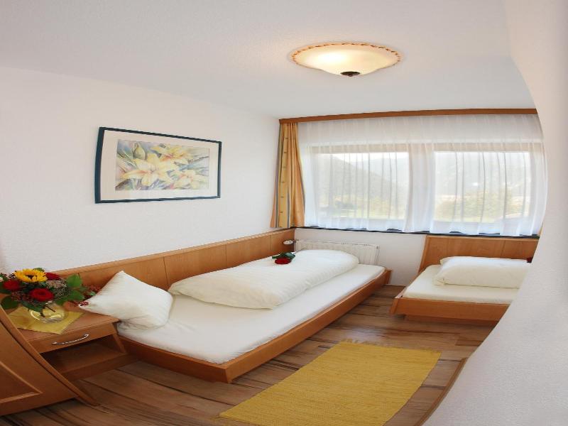 Apart Tuxertal image