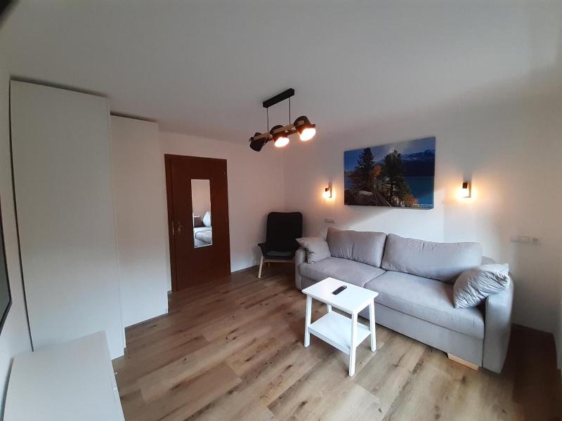 Apart Tuxertal image