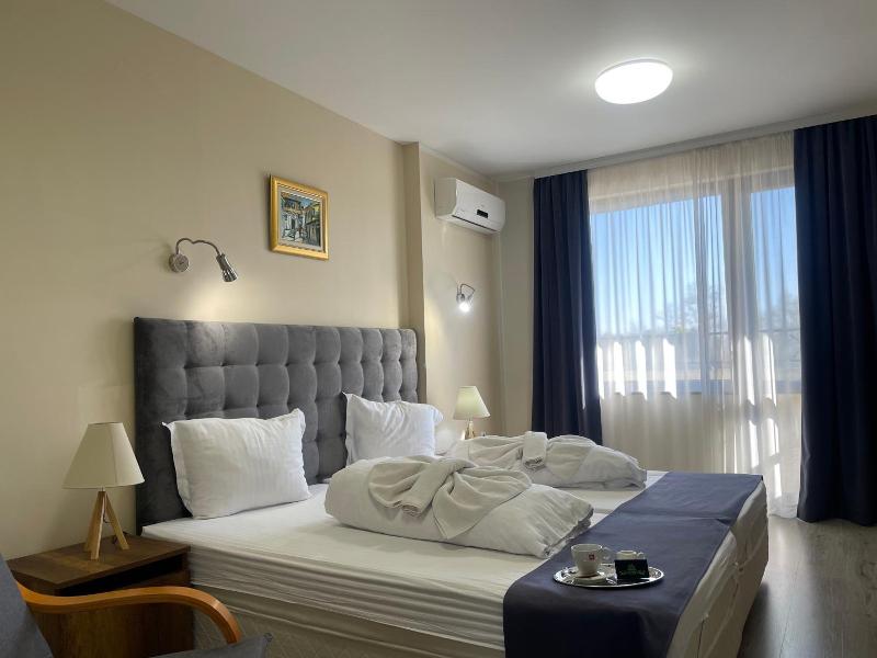 Hotel Ostrova image