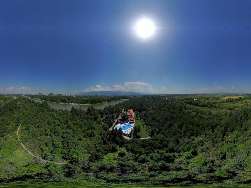 Hotel Ostrova image