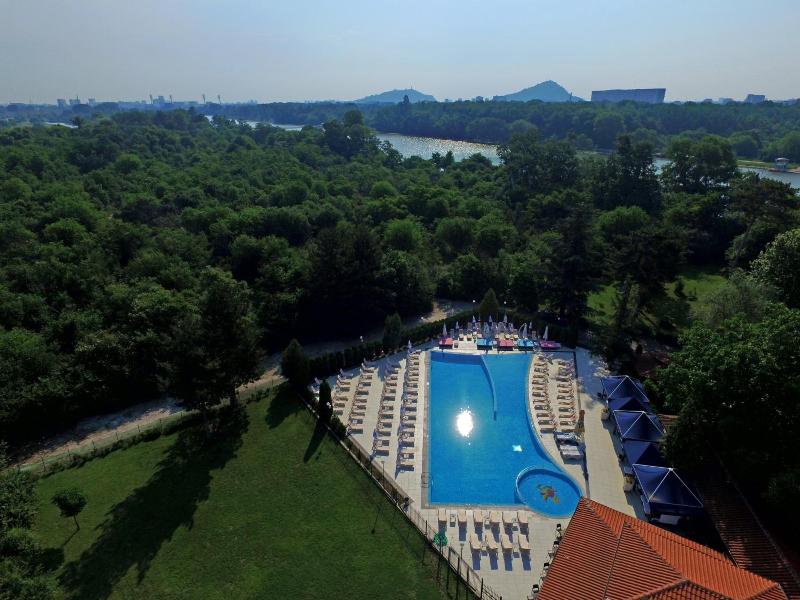 Hotel Ostrova image