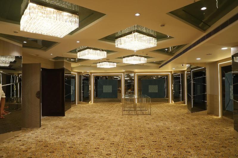 The Royal Class Hotel