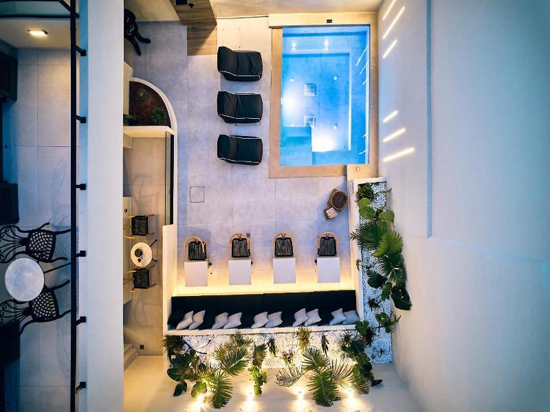 Grande Madonna Luxury Boutique Suites image