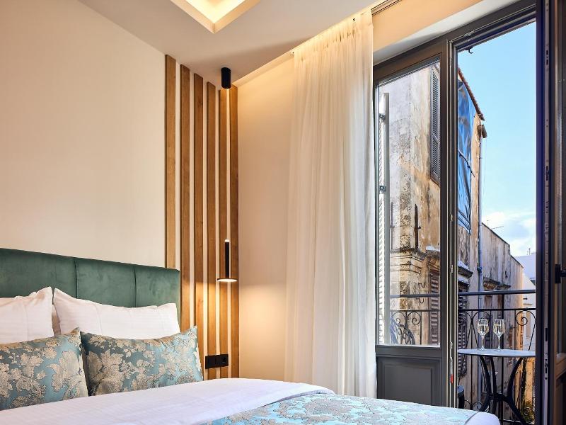 Grande Madonna Luxury Boutique Suites image