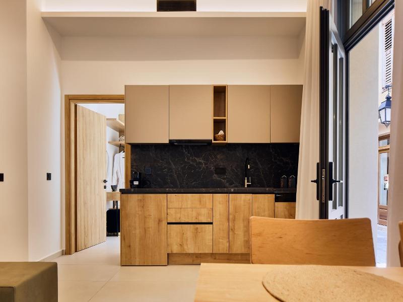 Grande Madonna Luxury Boutique Suites image