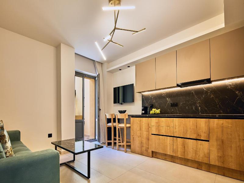 Grande Madonna Luxury Boutique Suites image