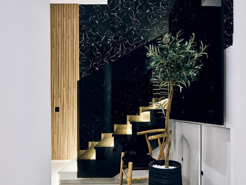 Grande Madonna Luxury Boutique Suites image