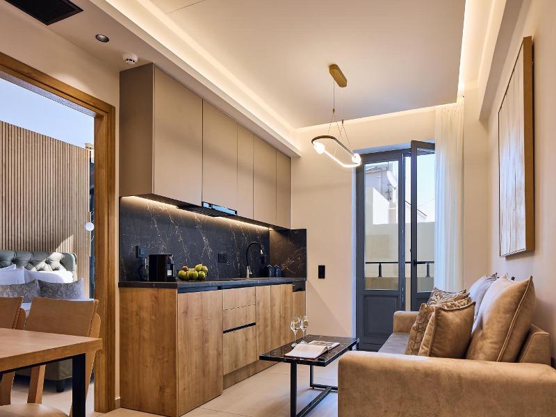 Grande Madonna Luxury Boutique Suites image