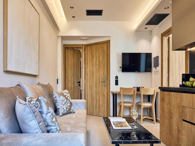 Grande Madonna Luxury Boutique Suites image