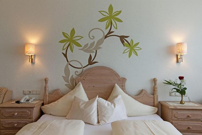 Hotel Stern image