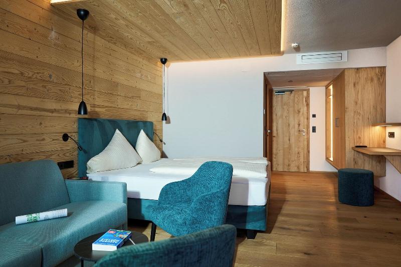 Hotel Stern image
