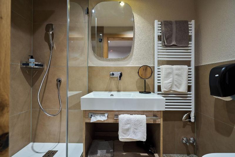 Hotel Stern image
