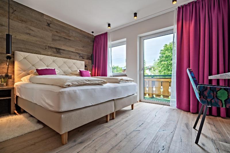 Hotel Stern image