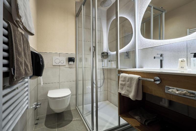 Hotel Stern image
