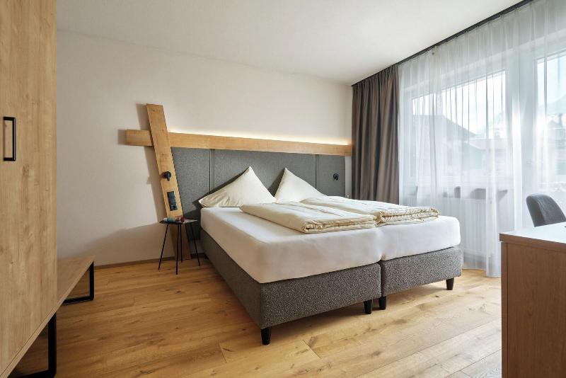 Hotel Stern image