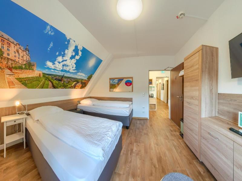 Hostel Marburg One image