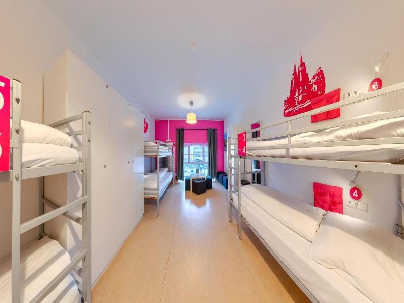 Hostel Marburg One image