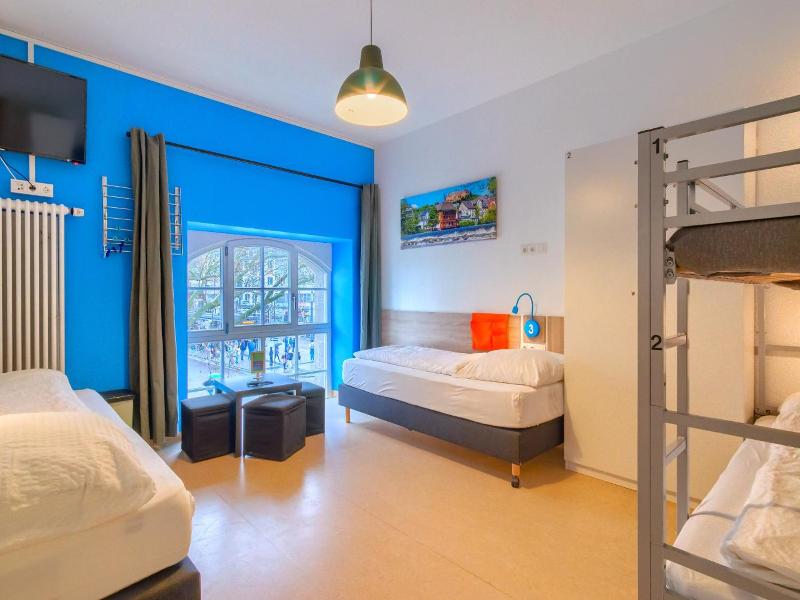 Hostel Marburg One image