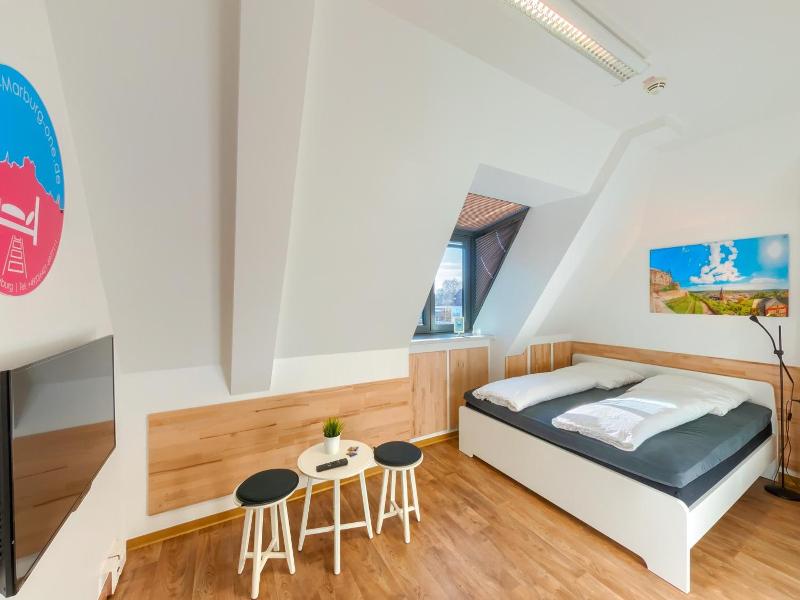 Hostel Marburg One image