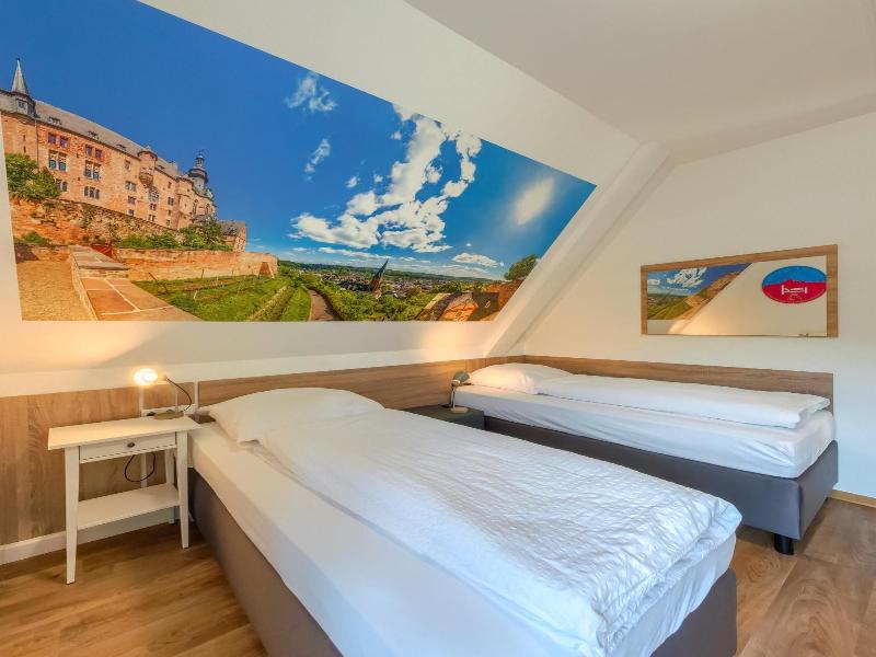 Hostel Marburg One image