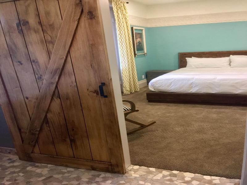 The Groveland Hotel image