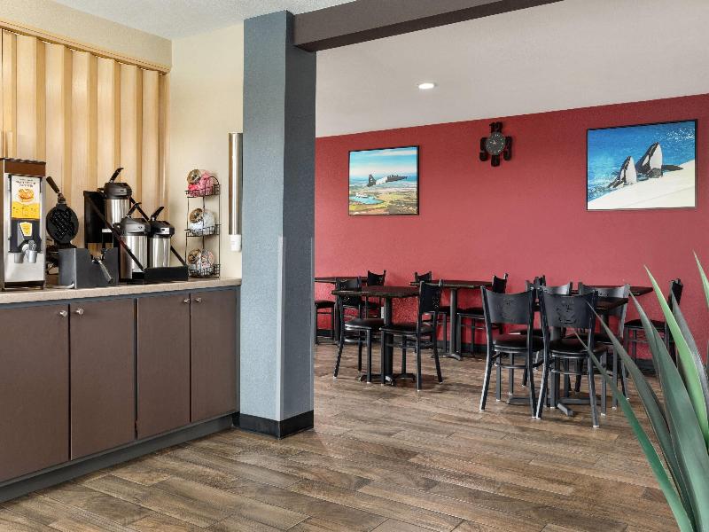 Ramada by Wyndham San Antonio/Near SeaWorld image