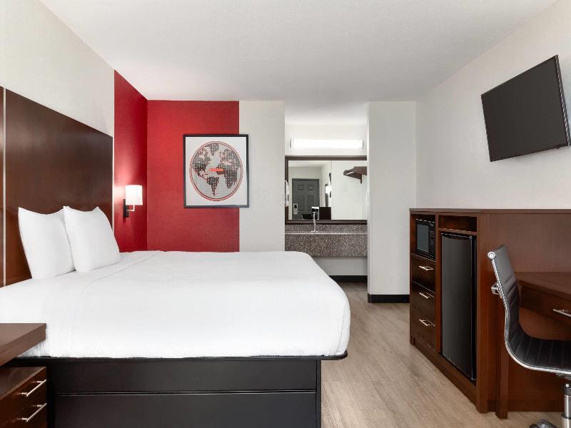Ramada by Wyndham San Antonio/Near SeaWorld image