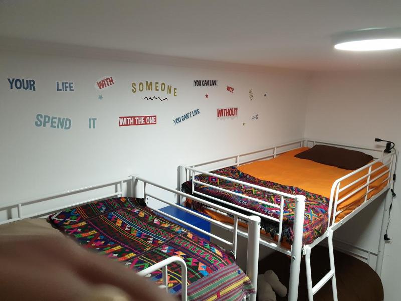 Lisbon Hostel Terminal 4 image