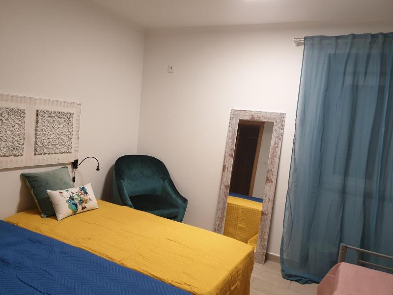 Lisbon Hostel Terminal 4 image