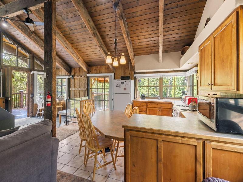 Brecken Haus image