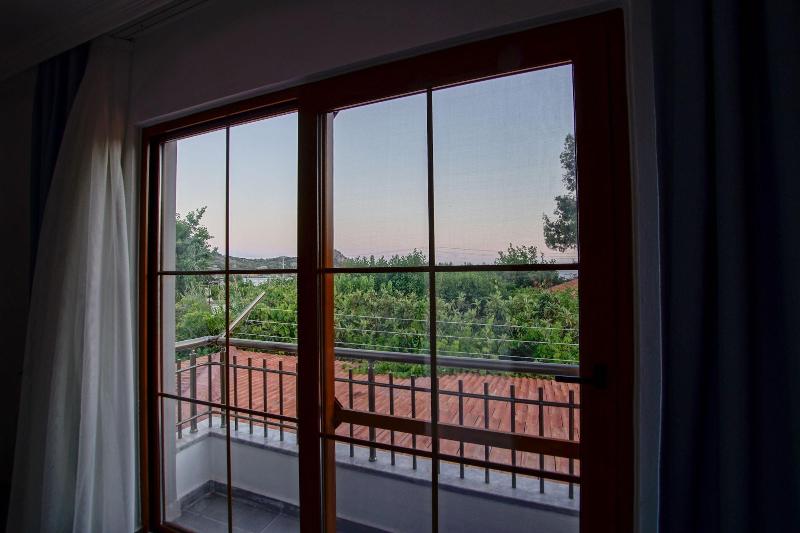 Ova Butik Otel image