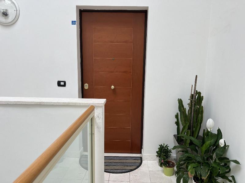 Provenzano Top Floor image