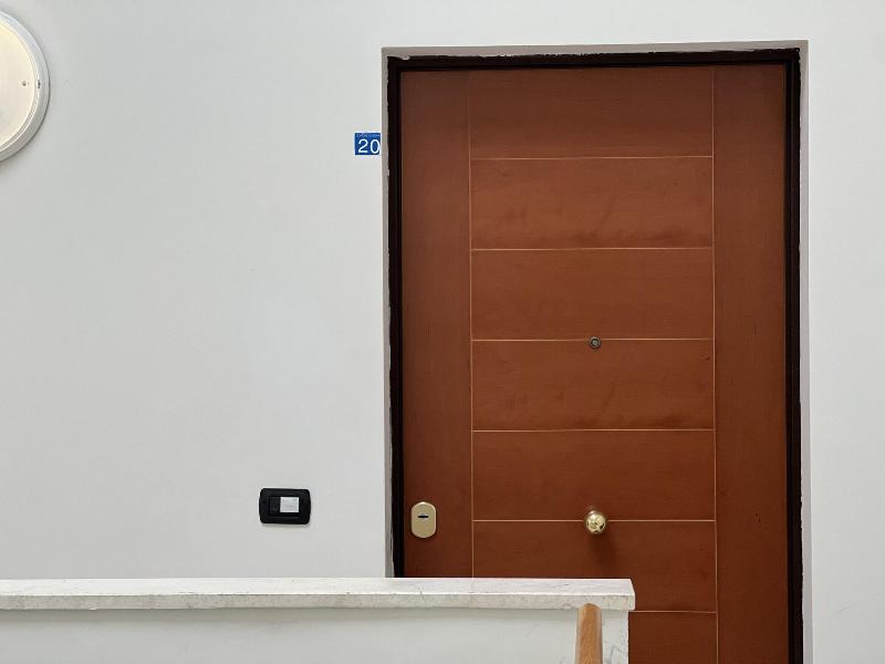 Provenzano Top Floor image