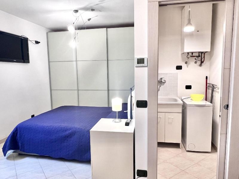 Provenzano Top Floor image