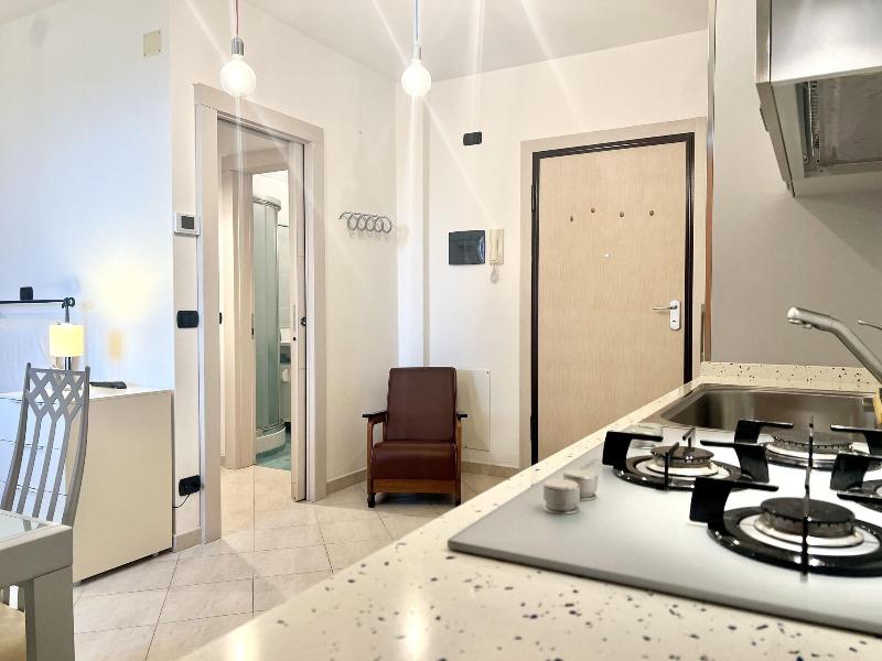 Provenzano Top Floor image