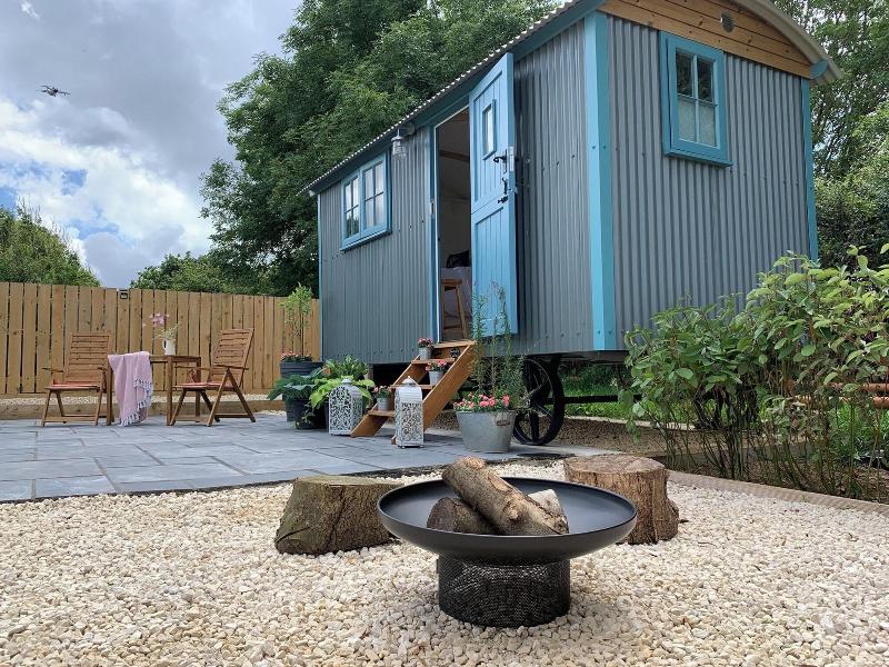 St Kew Shepherd Huts image