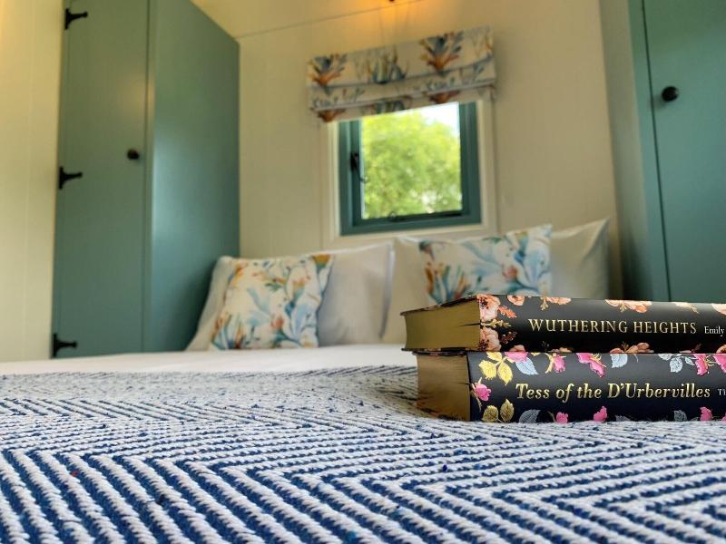St Kew Shepherd Huts image