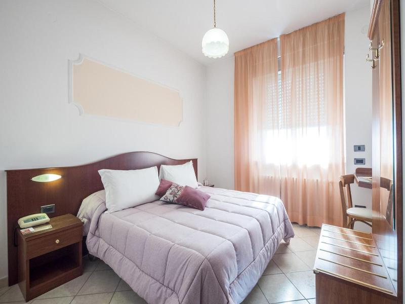 Hotel Grifone image