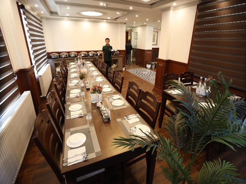 Hotel Paldan image