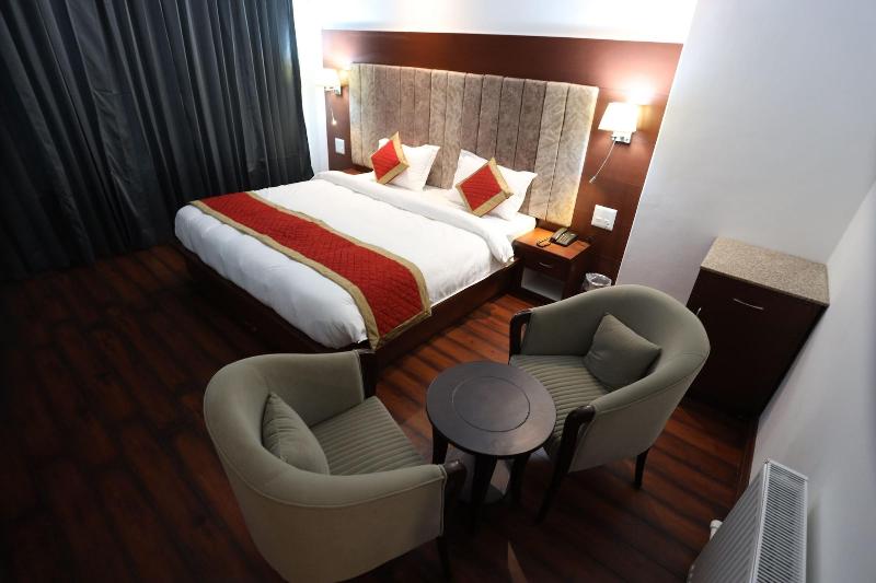Hotel Paldan image