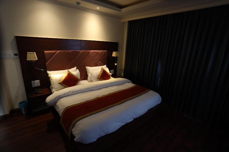 Hotel Paldan image