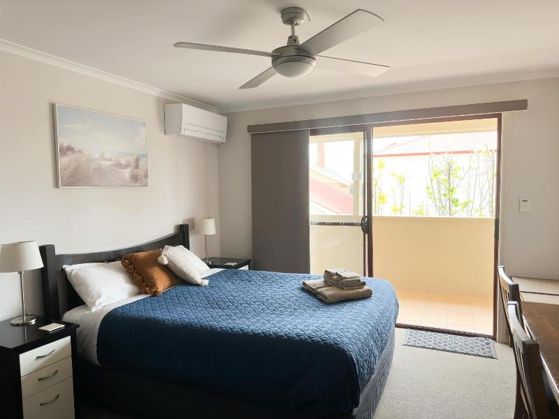 Port Vincent Motel Apartments