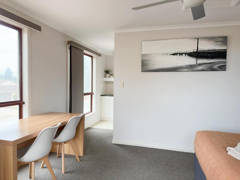 Port Vincent Motel Apartments