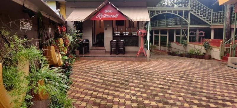 Pan Hill Hotel