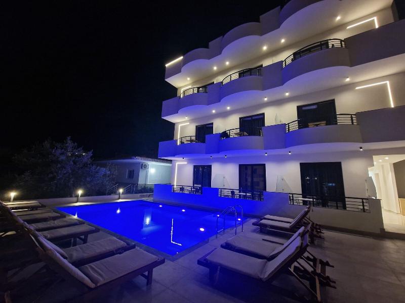 Monel Hotel image