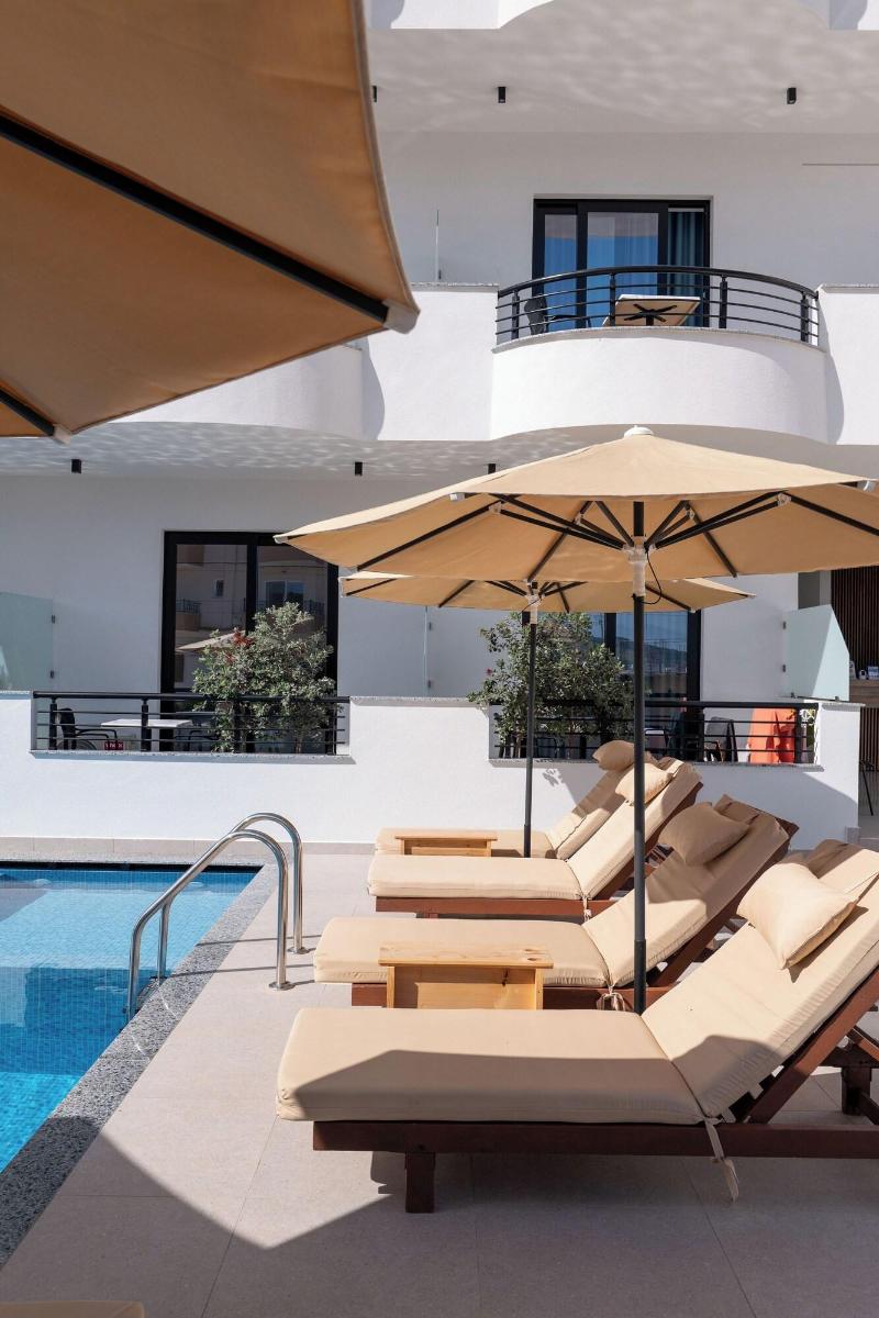 Monel Hotel image